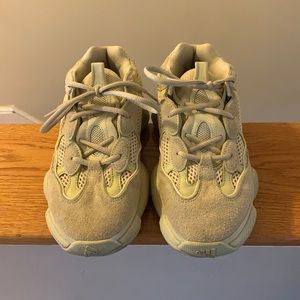 Yeezy 500 sneakers